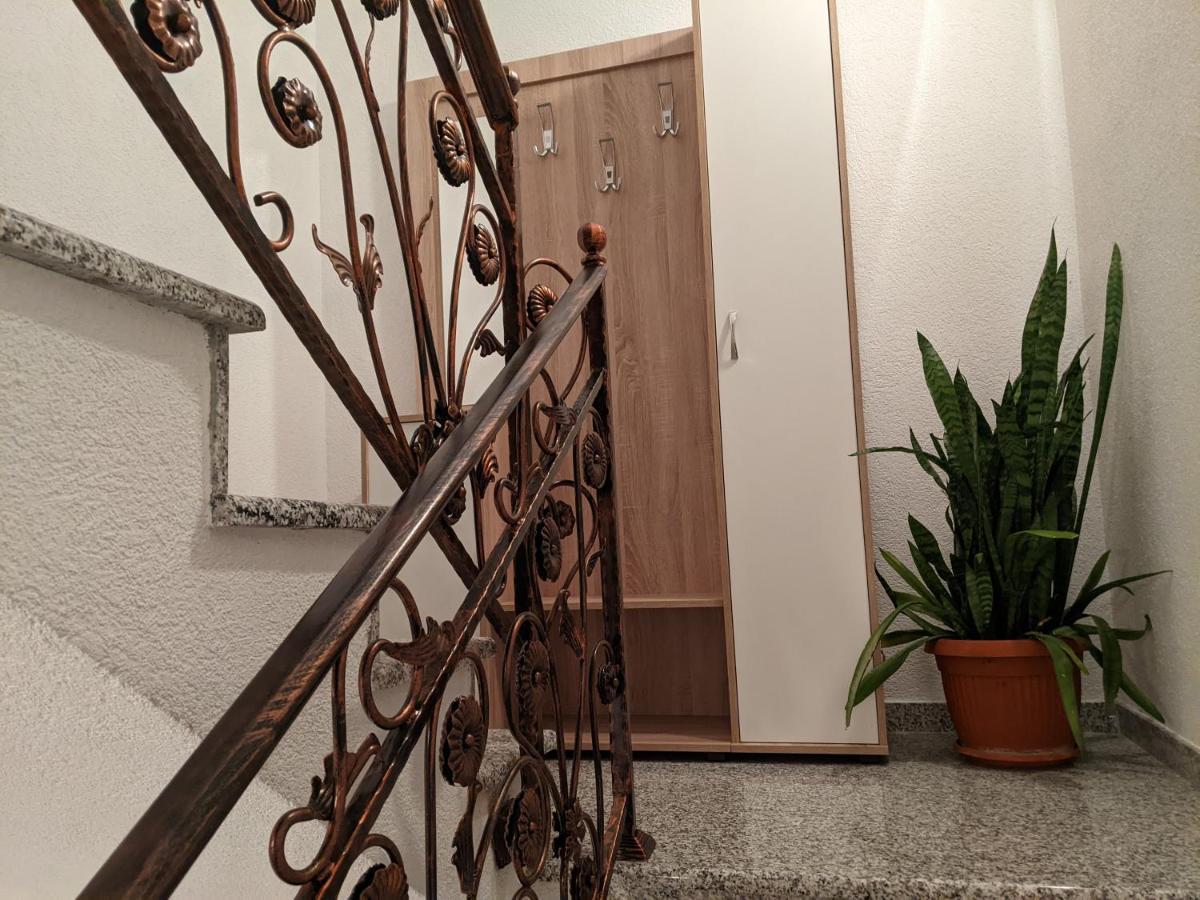 Apartmani Hrastik Bihac Exterior photo